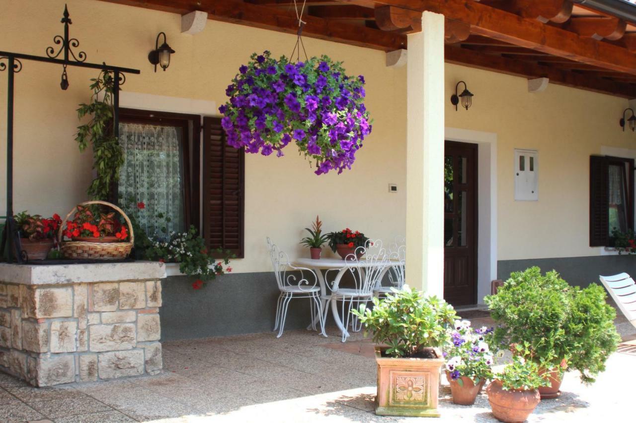 בית הארחה Country House Lokev מראה חיצוני תמונה